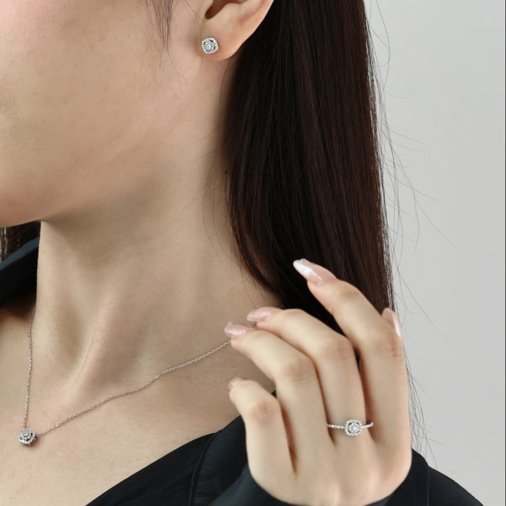 SILVER CUSHION HALO RING - BRILLI GOLDINI