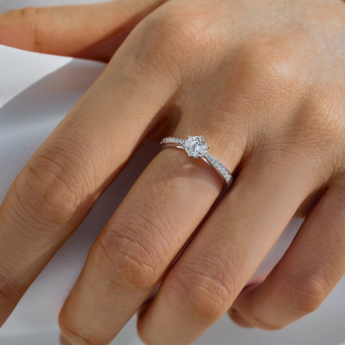 MOISSY BLANQ ROUND CUT RING - BRILLI GOLDINI