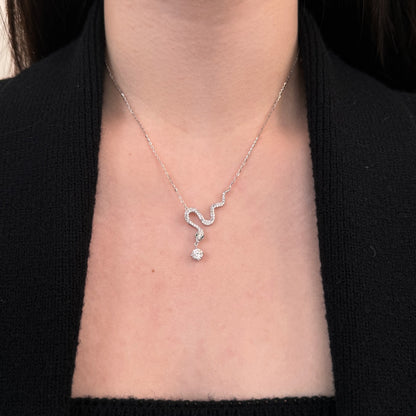 MOISSY BLANQ 0.5CT SNAKE NECKLACES