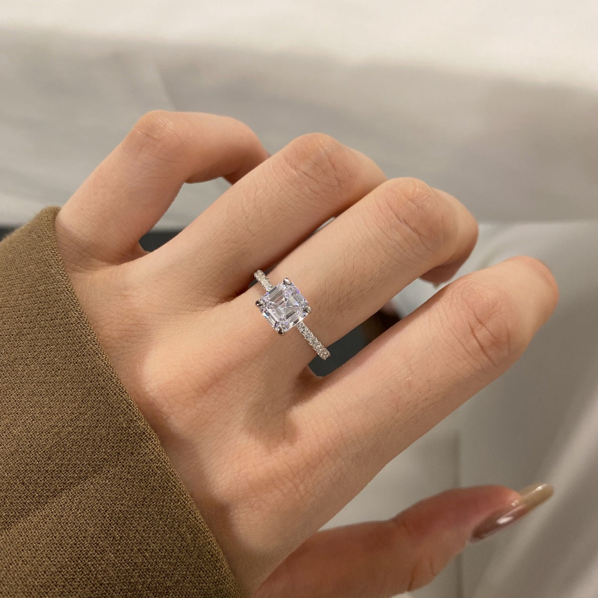SILVER 2CT ASSCHER CUT RING - BRILLI GOLDINI
