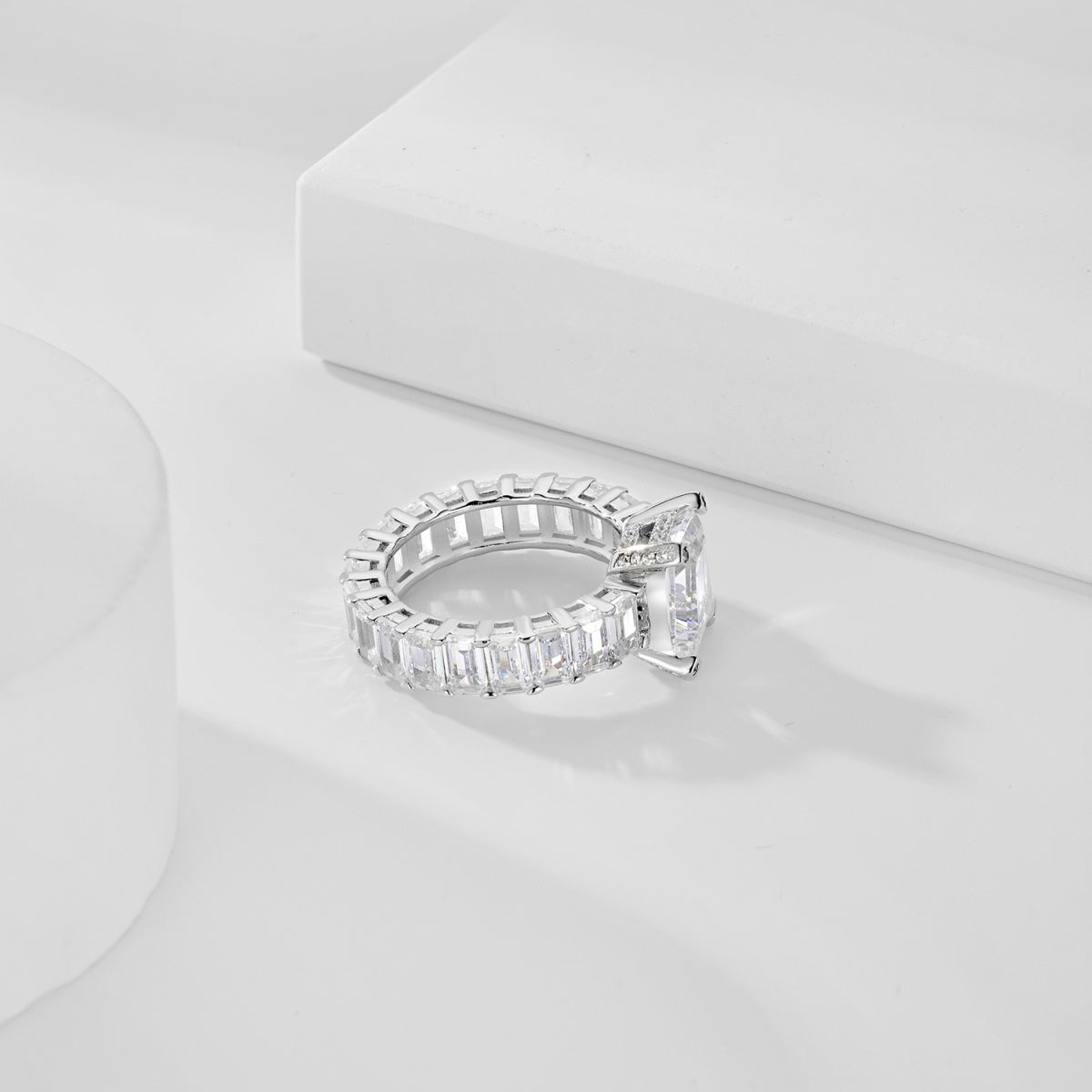 SILVER 4CT EMERALD CUT RING - BRILLI GOLDINI
